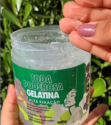 Gel Toda Poderosa Alta Fijacion 500 Gr Corpo Dourado